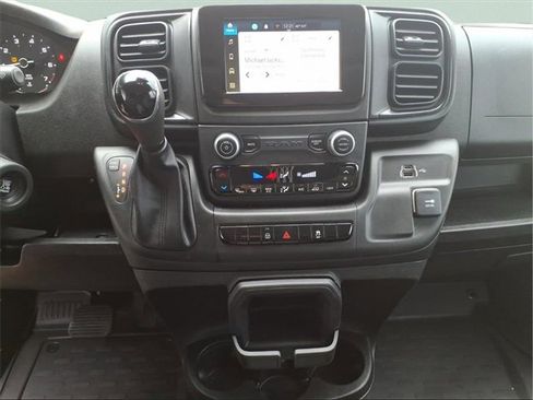 Used 2024 RAM ProMaster 2500 w/ Convenience Group image 18