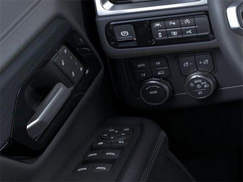 New 2026 GMC Yukon XL Denali w/ Sun & Power Step Package image 22