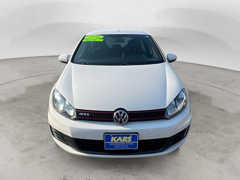 Used 2010 Volkswagen GTI 4-Door image 2