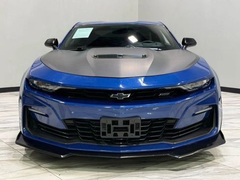 Used 2020 Chevrolet Camaro SS image 3