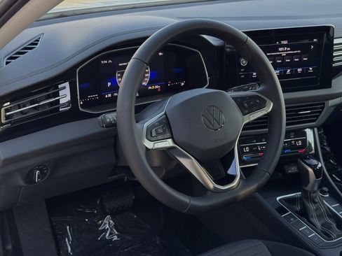 New 2025 Volkswagen Jetta S image 18