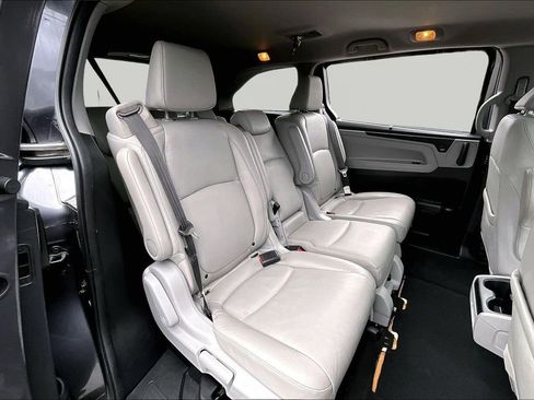 Used 2024 Honda Odyssey EX-L image 19