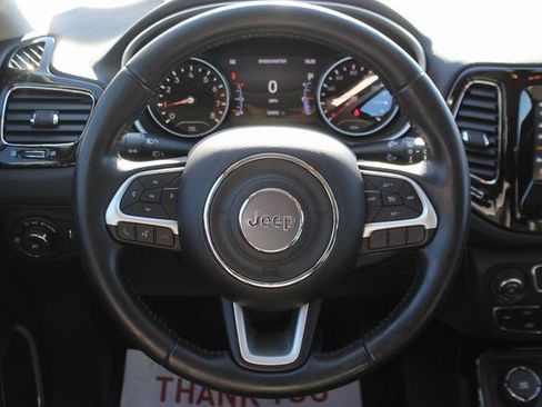 Used 2020 Jeep Compass Latitude image 12