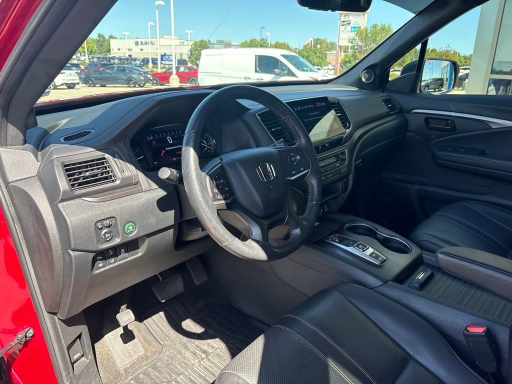 Certified 2023 Honda Passport TrailSport image 11
