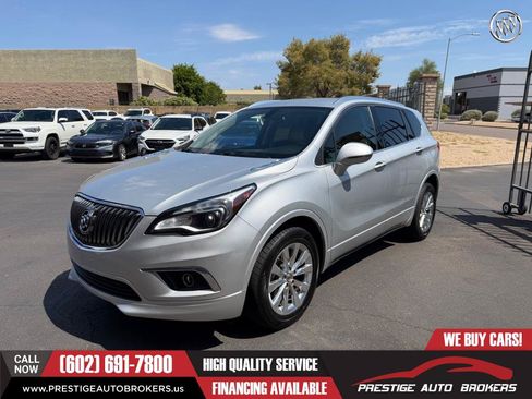 Used 2018 Buick Envision Essence FWD image 4