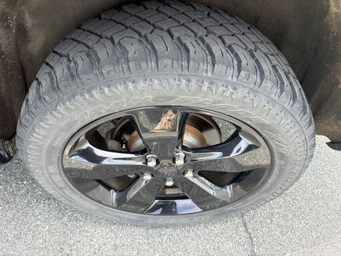 Used 2014 Jeep Grand Cherokee Altitude AWD/4WD image 9