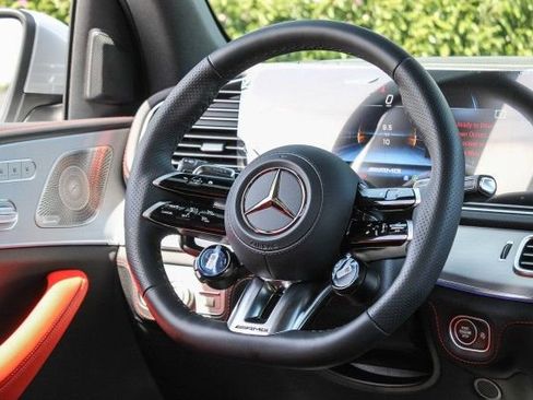 New 2025 Mercedes-Benz GLE 53 AMG 4MATIC image 17