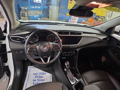 Used 2023 Buick Encore GX Essence w/ Experience Buick Package image 14