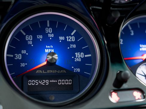 Used 2003 BMW Z8 Alpina image 27