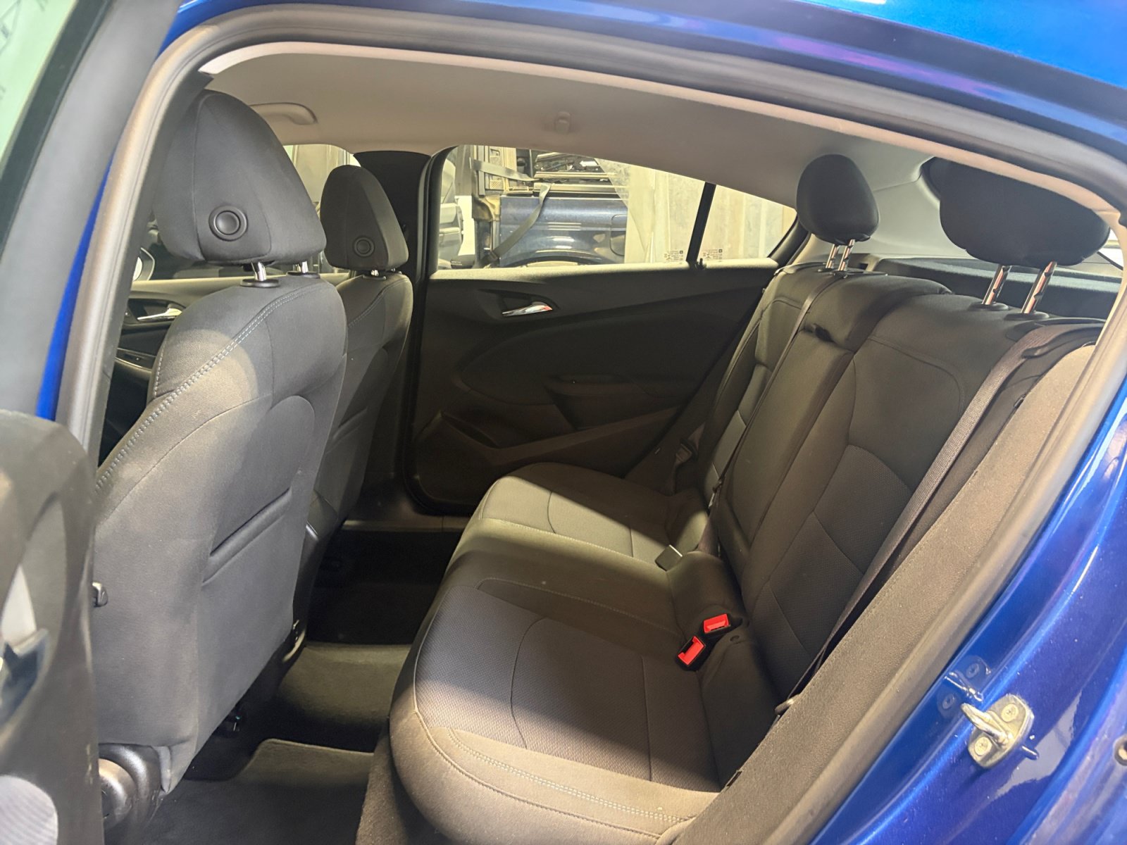Used 2017 Chevrolet Cruze LT FWD image 24