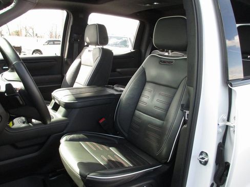 Used 2024 GMC Sierra 1500 AT4X AWD/4WD image 21