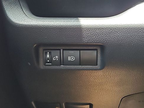 Used 2024 Toyota RAV4 XLE FWD image 24
