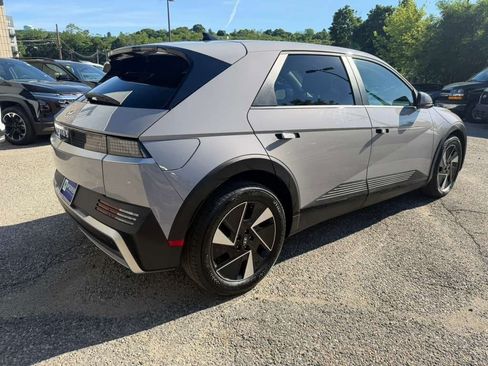 Certified 2025 Hyundai Ioniq 5 SE RWD image 7