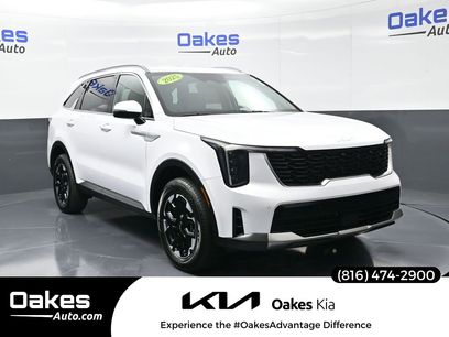 Used 2025 Kia Sorento S