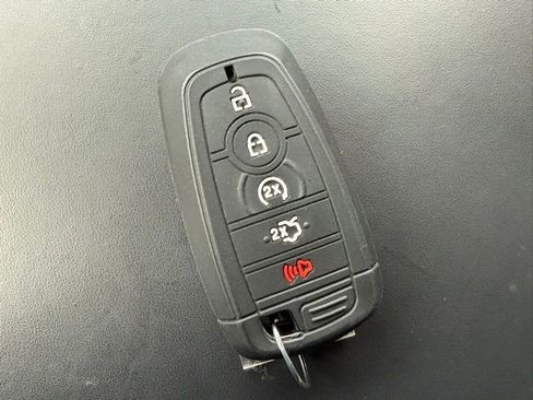 Used 2024 Ford Expedition Platinum image 14