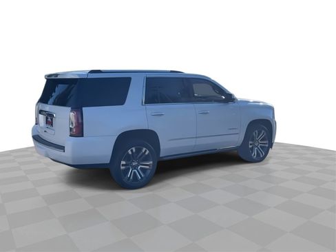 Used 2018 GMC Yukon Denali w/ Denali Ultimate Package image 8