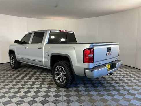 Used 2014 GMC Sierra 1500 SLT w/ All-Terrain Package AWD/4WD image 6