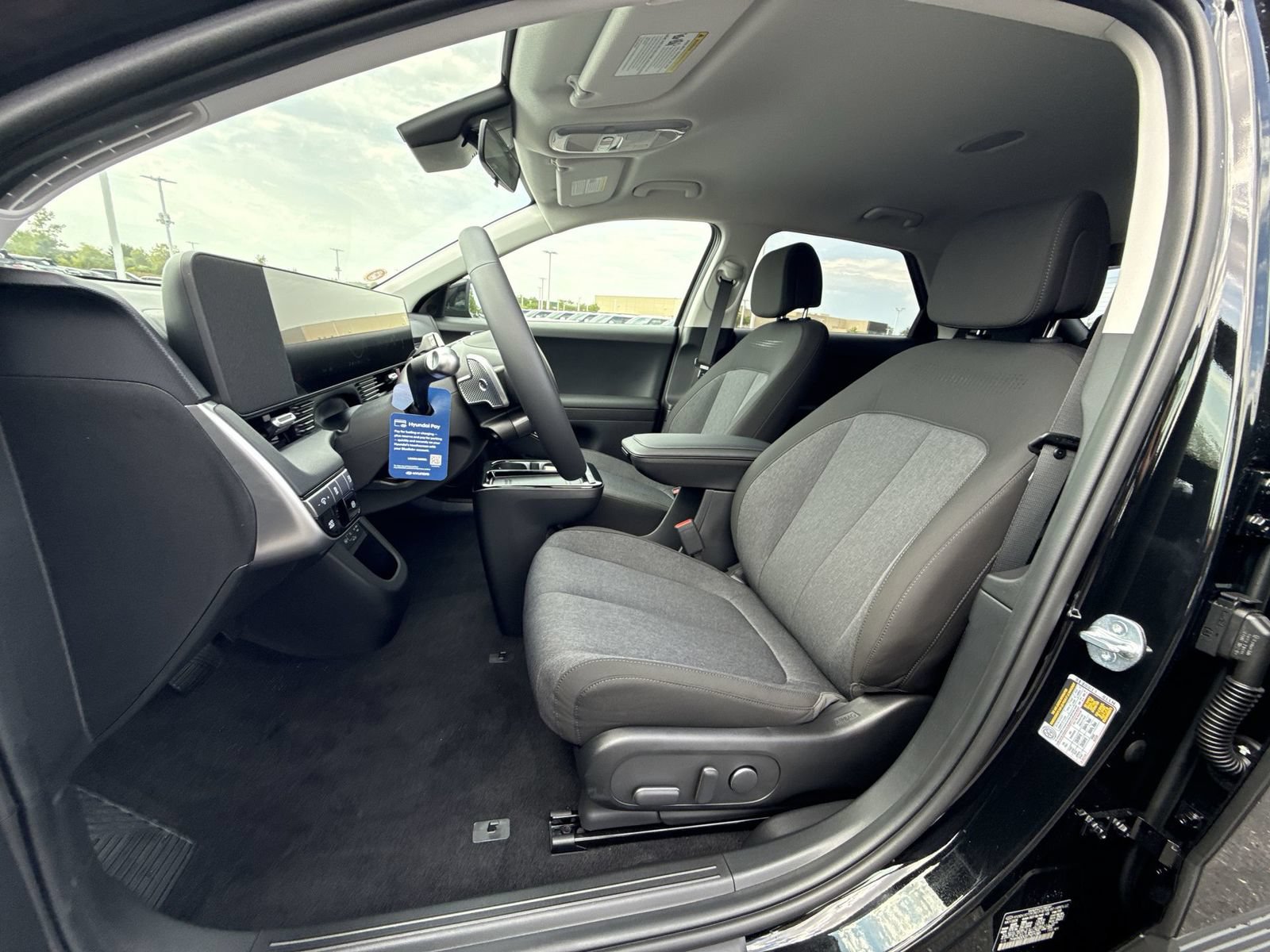 New 2026 Hyundai Ioniq 5 SE AWD/4WD image 12
