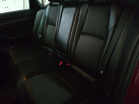 Used 2022 Honda Accord Sport image 29