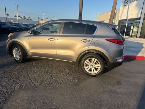 Used 2017 Kia Sportage LX FWD image 11