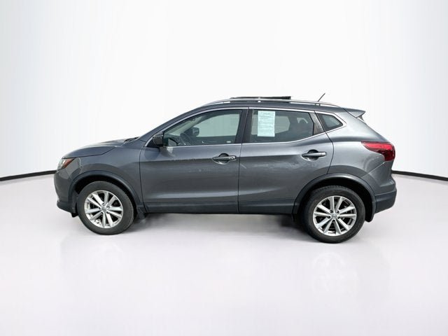 Certified 2017 Nissan Rogue Sport SV w/ SV Premium Package AWD/4WD image 5