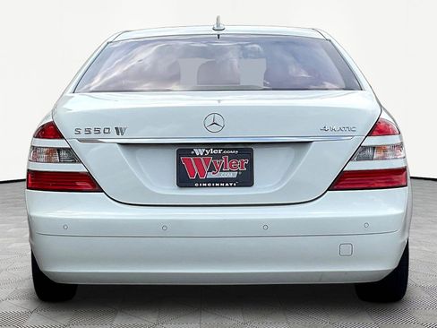 Used 2007 Mercedes-Benz S 550 4MATIC image 5