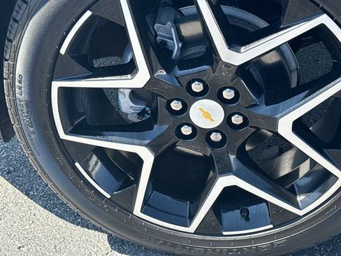 Certified 2026 Chevrolet Traverse High Country w/ LPO, Floor Liner Package AWD/4WD image 10