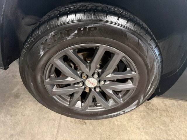 Used 2017 GMC Acadia SLT AWD/4WD image 20