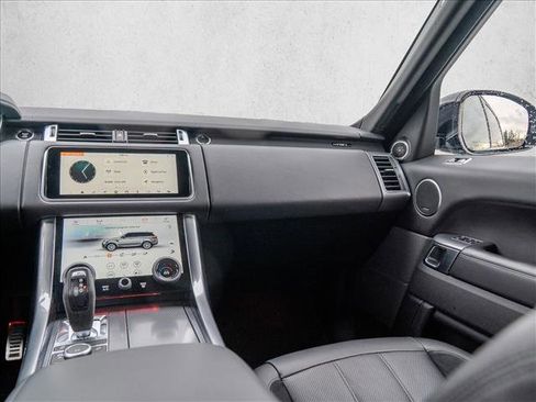 Used 2021 Land Rover Range Rover Sport HST image 24