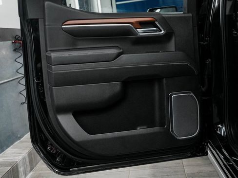 Used 2023 GMC Sierra 1500 Denali w/ Denali Reserve Package image 14