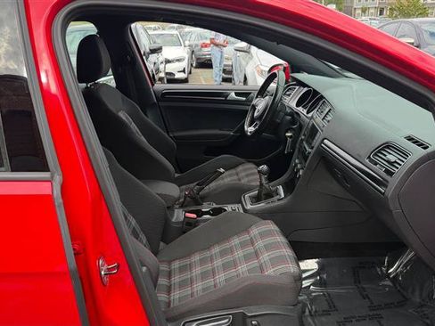 Used 2016 Volkswagen GTI S FWD image 5