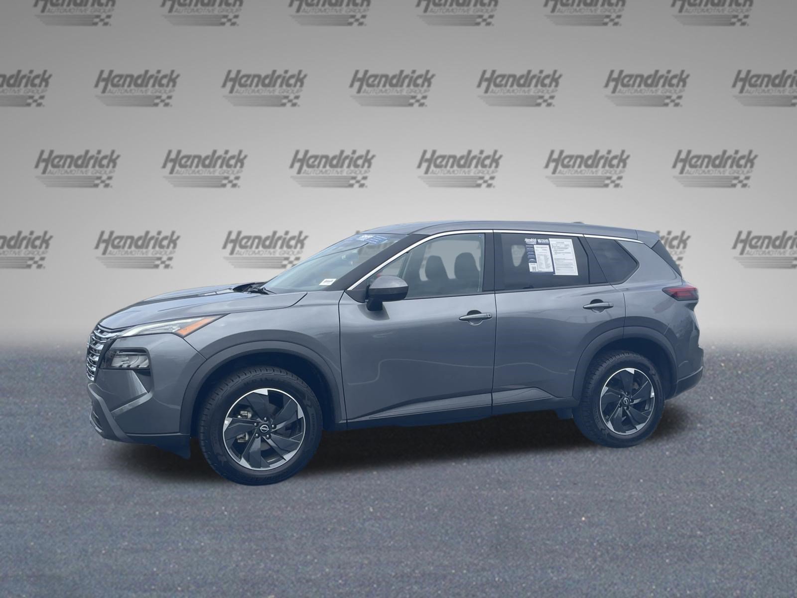 Used 2025 Nissan Rogue SV AWD/4WD image 7