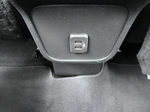 Used 2022 Chevrolet Equinox RS AWD/4WD image 23