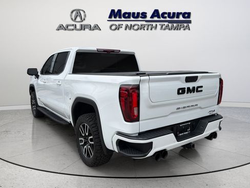 Used 2024 GMC Sierra 1500 AT4 w/ Technology Package AWD/4WD image 5