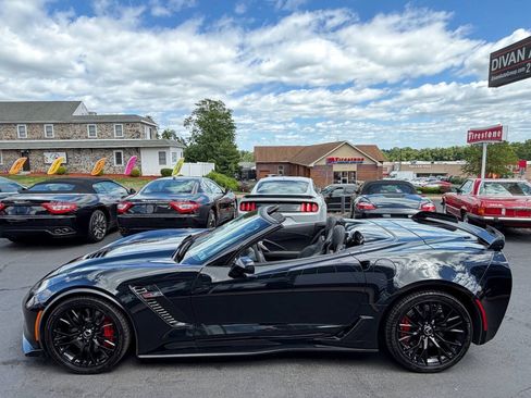 Used 2015 Chevrolet Corvette Z06 w/ 3LZ Preferred Equipment Group RWD image 5