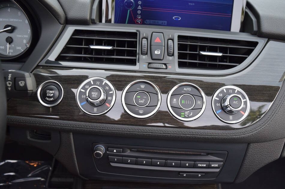 Used 2014 BMW Z4 sDrive35is RWD image 61