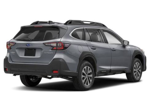 Used 2025 Subaru Outback Premium AWD/4WD image 2