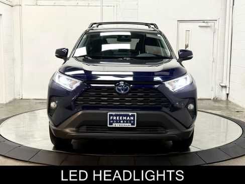 Used 2021 Toyota RAV4 XLE w/ Carpet Mat Package (TMS) AWD/4WD image 3