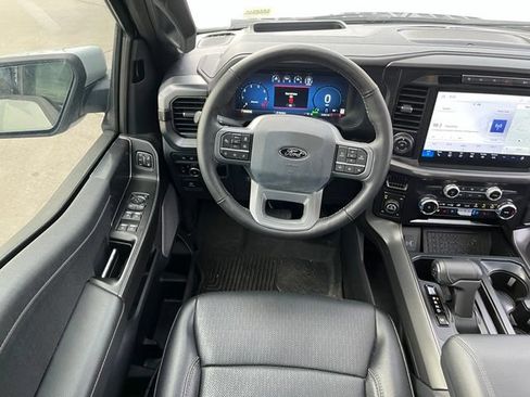 Used 2019 Ford F150 Lariat w/ Equipment Group 502A Luxury AWD/4WD image 15