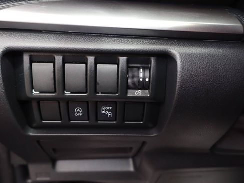Used 2020 Subaru Forester Premium AWD/4WD image 15