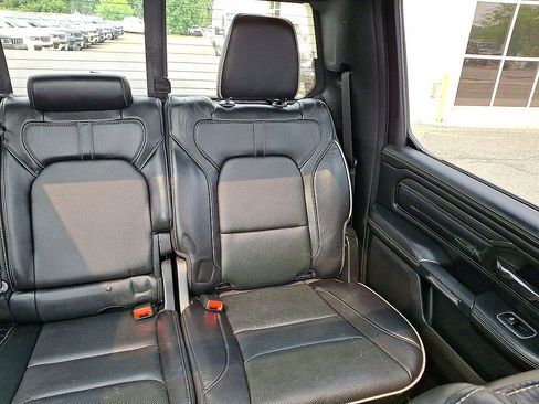 Used 2023 RAM 1500 Limited AWD/4WD image 14