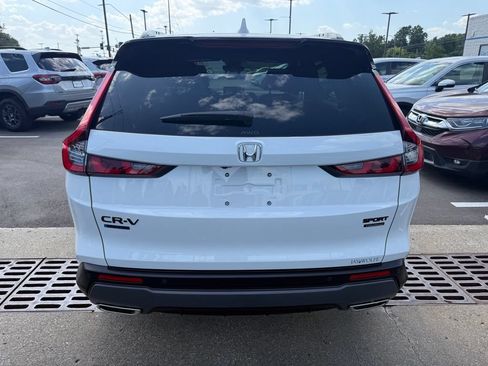 Certified 2026 Honda CR-V Sport Touring image 5