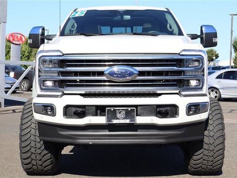 Used 2025 Ford F350 Platinum w/ Platinum Plus Package AWD/4WD image 8