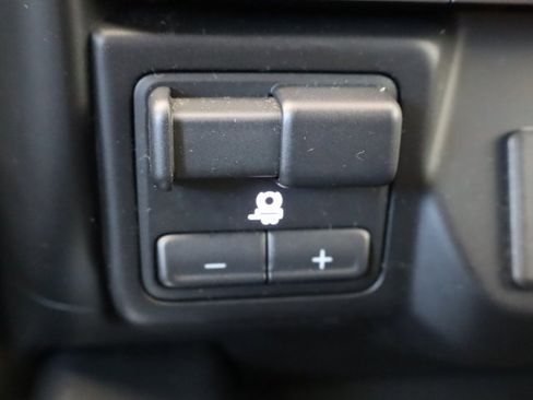 Used 2020 Chevrolet Silverado 2500 LTZ w/ Technology Package image 41