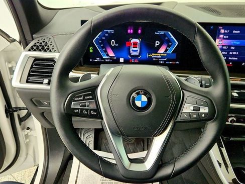 Used 2025 BMW X5 xDrive40i image 14