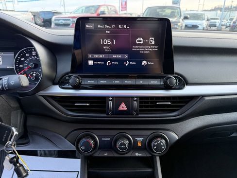 Used 2022 Kia Forte Sedan image 19