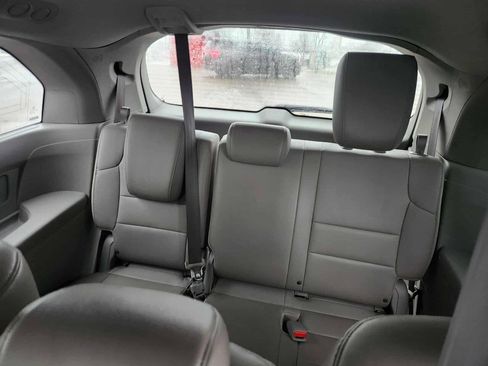 Used 2015 Honda Odyssey EX-L image 12