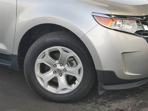 Used 2013 Ford Edge SEL image 3