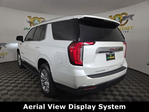 Used 2022 GMC Yukon SLT w/ SLT Premium Package image 6