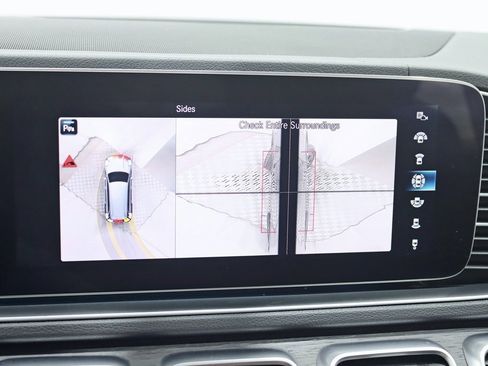 Used 2020 Mercedes-Benz GLS 450 4MATIC image 19